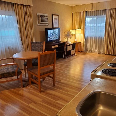 Super 8 By Wyndham Duncan Extérieur photo