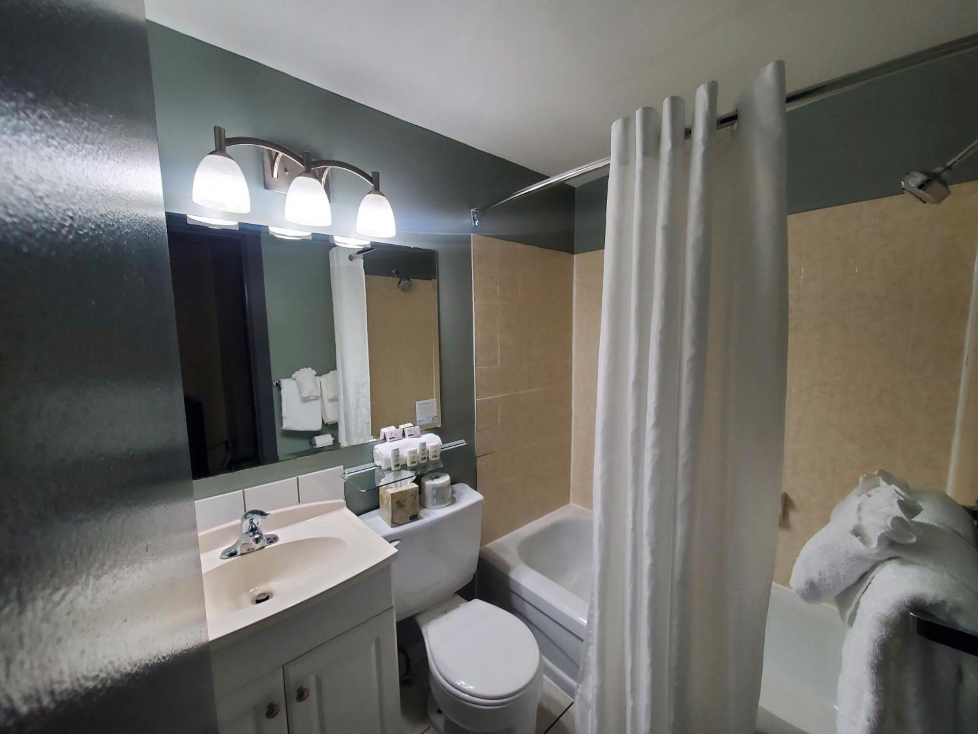 Super 8 By Wyndham Duncan Extérieur photo